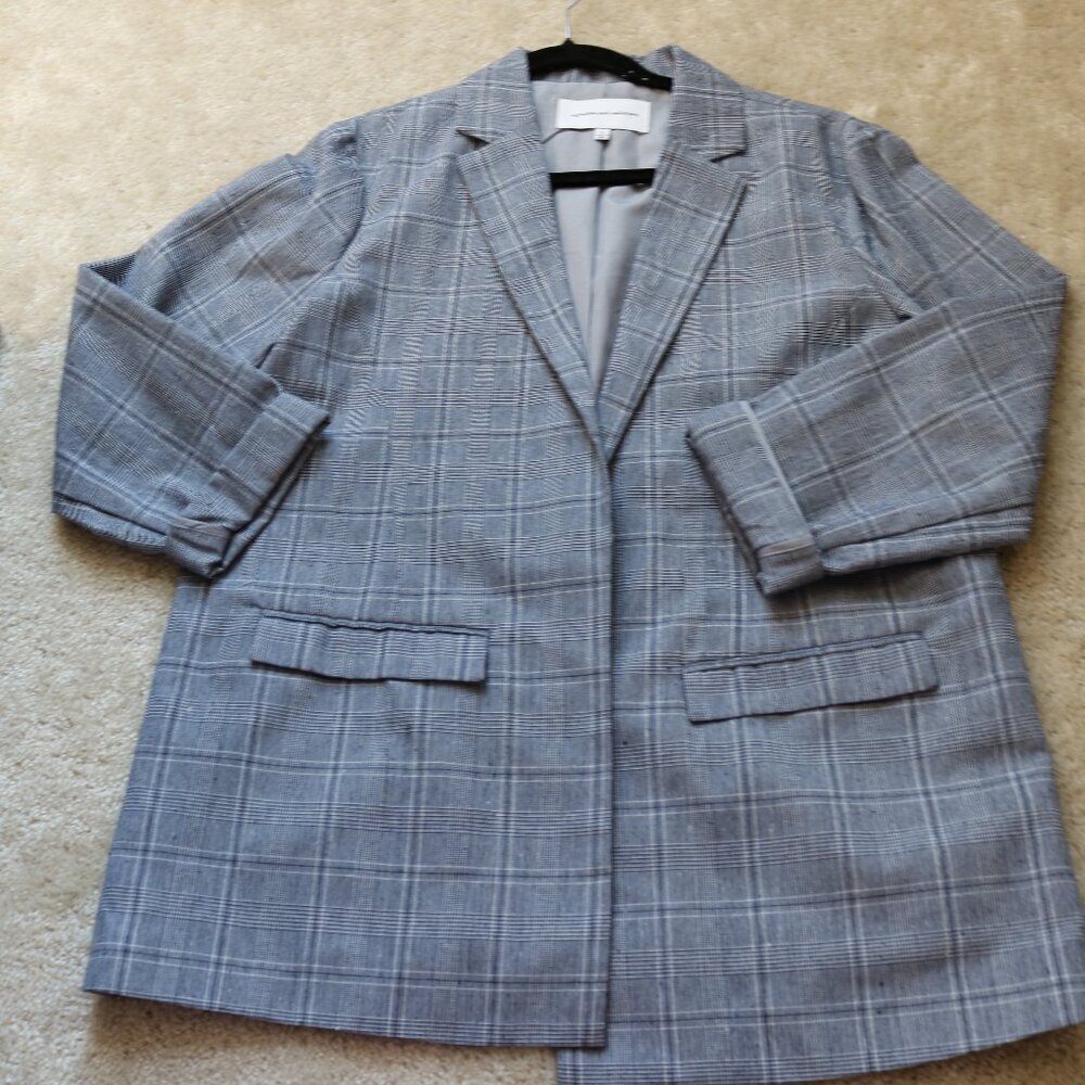 cupcakes & cashmere Charcoal Checkered Blazer